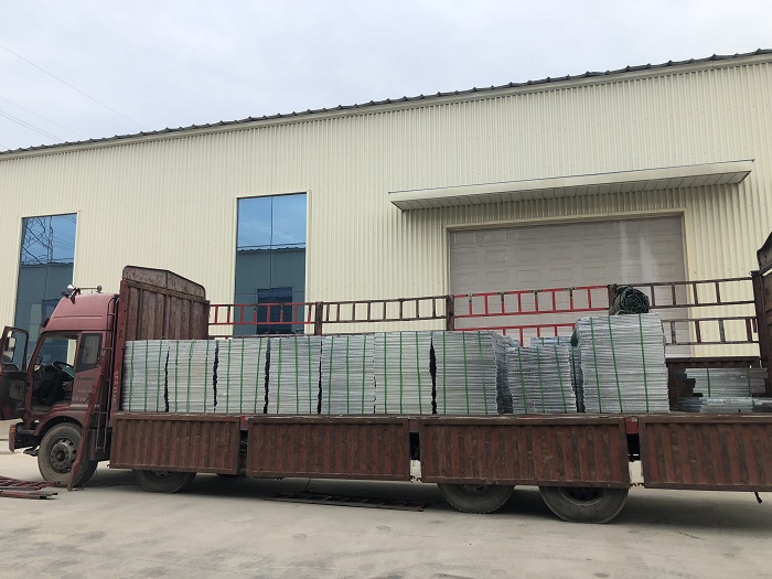 Q235熱浸鋅鋼格柵平臺 Q235熱浸鋅鋼格柵平臺