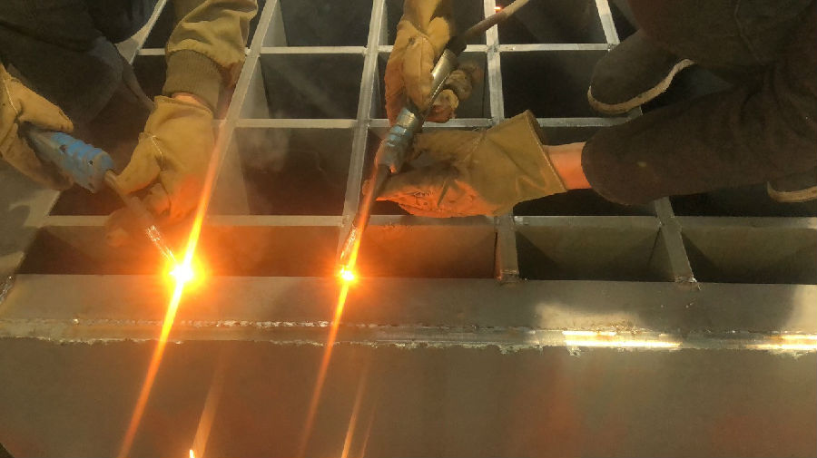 熱鍍鋅插接格柵板 熱鍍鋅插接格柵板