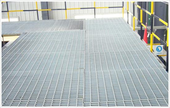 熱浸鋅<a href='http://m.yi-ye.cn'>鋼格柵</a> 熱浸鋅鋼格柵