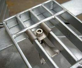 鍍鋅<a href='http://m.yi-ye.cn/ganggeban/'>鋼格板</a>平臺 鍍鋅鋼格板平臺