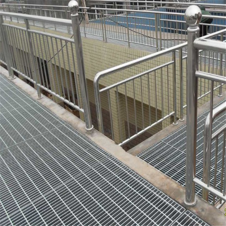 鍍鋅<a href='http://m.yi-ye.cn'>鋼格柵</a> 鍍鋅鋼格柵