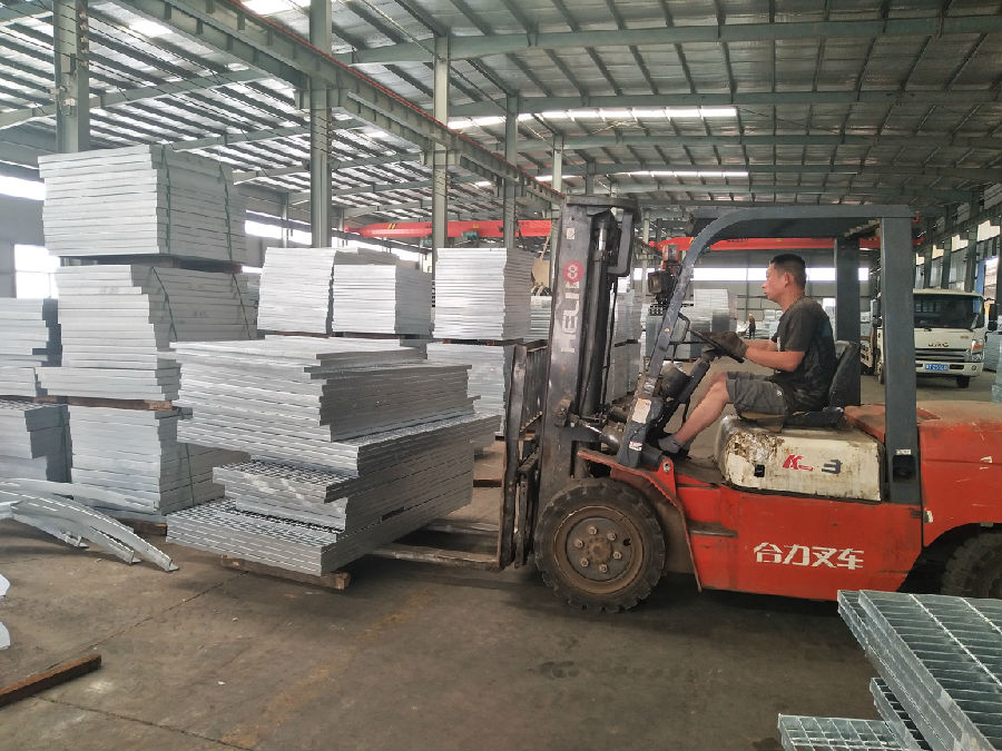 鍍鋅防滑鋼格板廠家 鍍鋅防滑鋼格板廠家