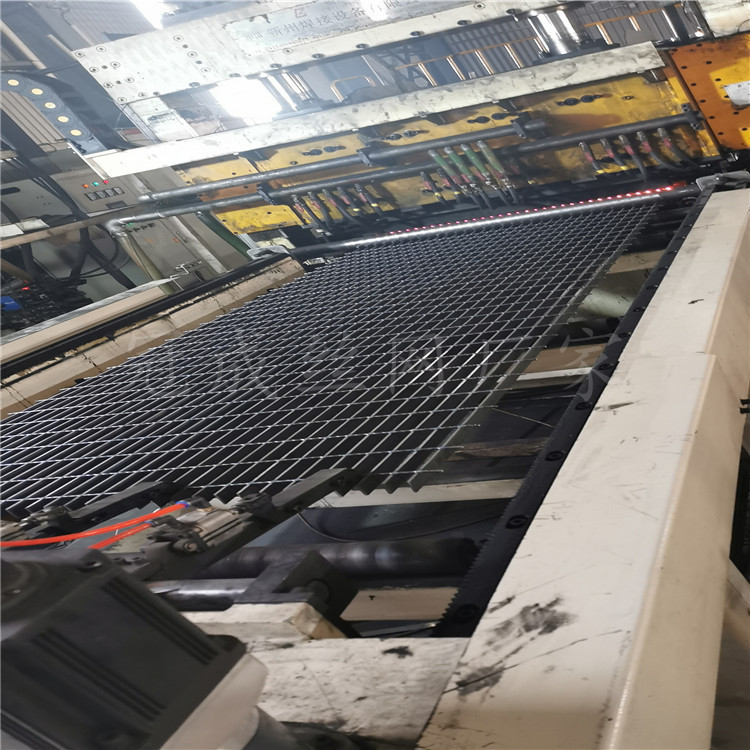 熱鍍鋅壓焊鋼格板平臺(tái) 熱鍍鋅壓焊鋼格板平臺(tái)